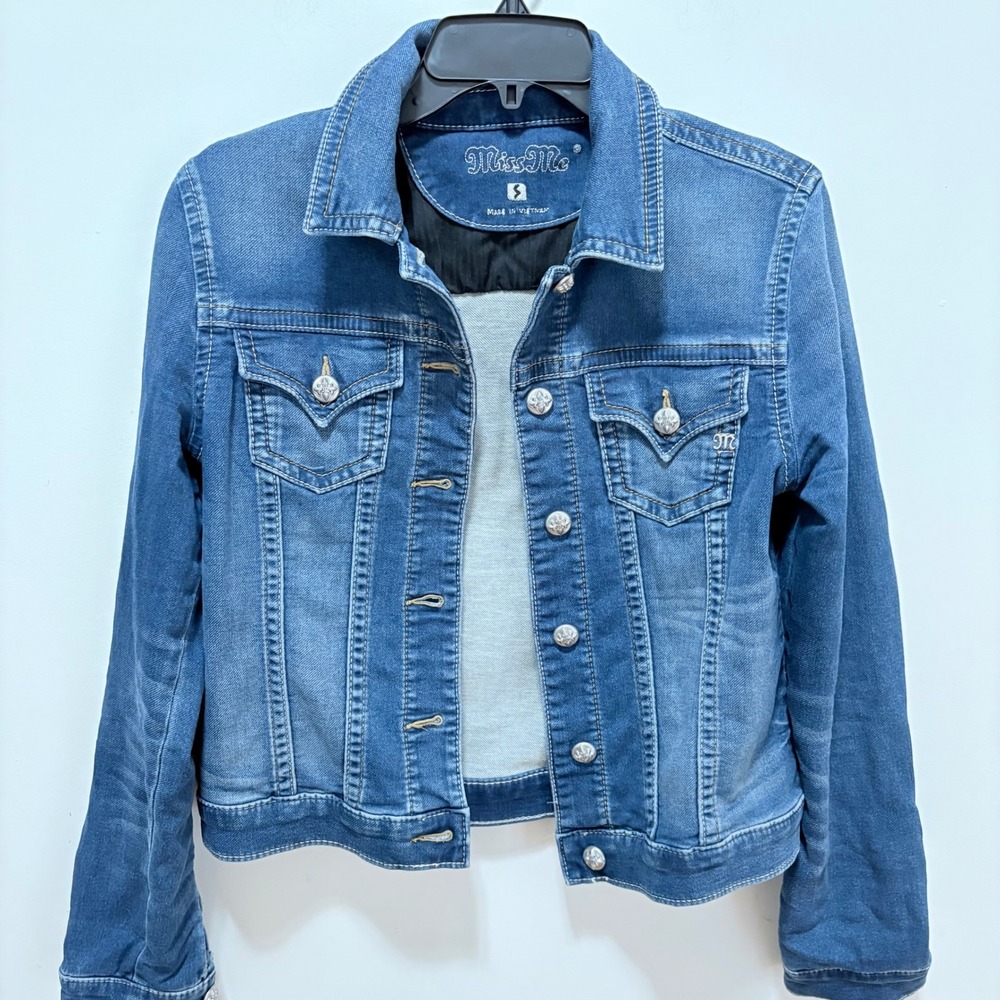Miss Me Y2K Denim Trucker Jacket Women Blue Small Med Wash